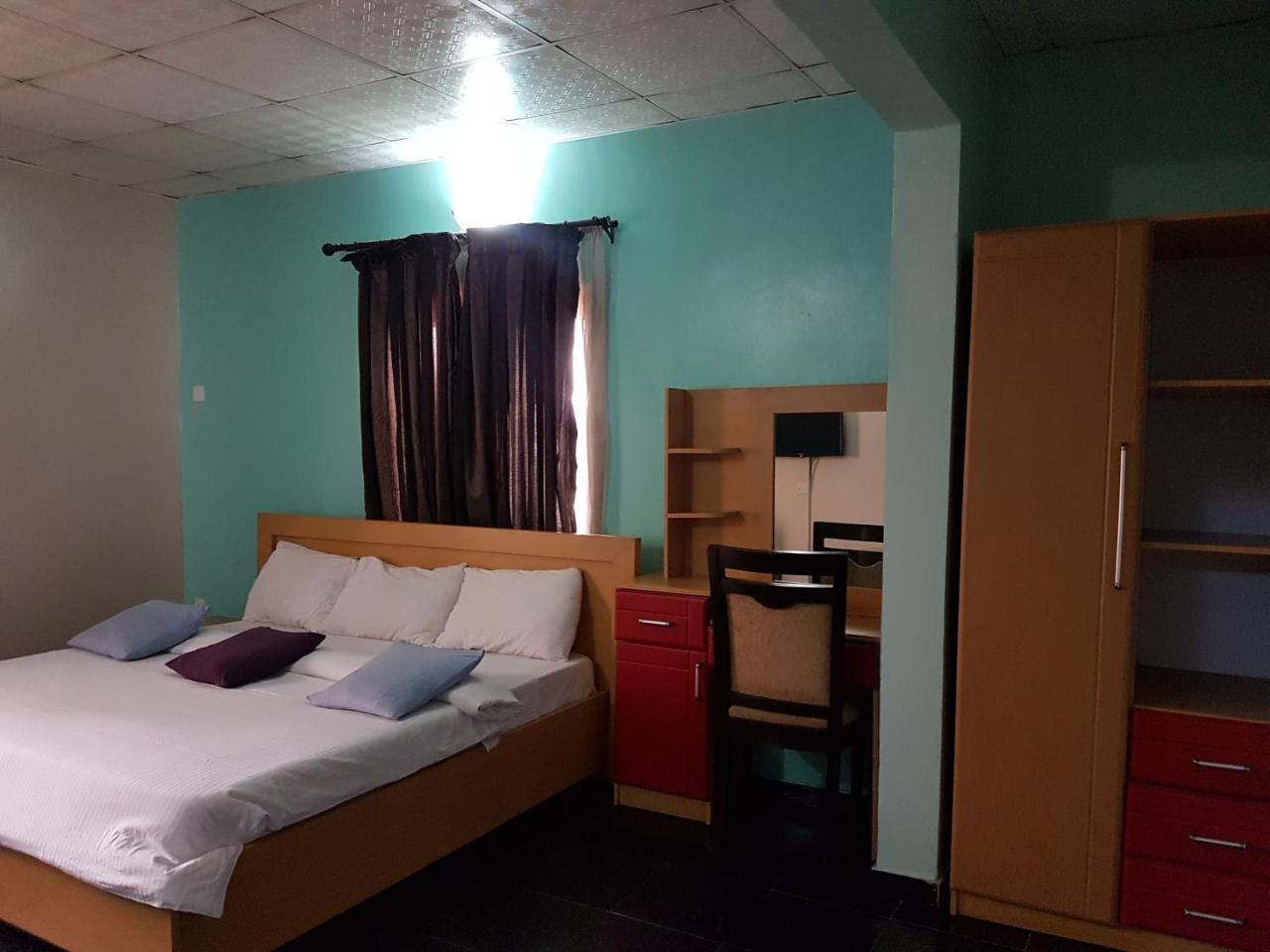 Chamcce Hotel Ajao 라고스 외부 사진