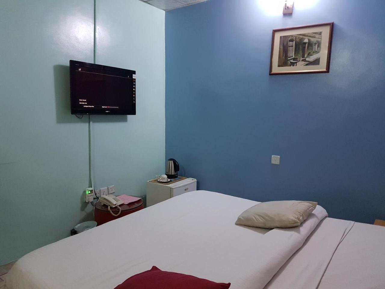 Chamcce Hotel Ajao 라고스 외부 사진