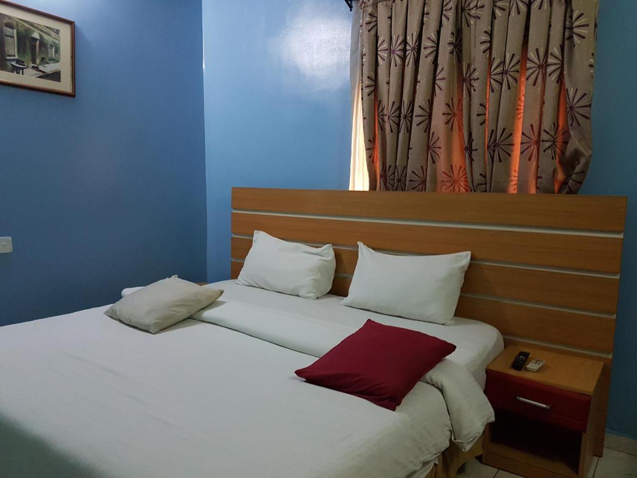 Chamcce Hotel Ajao 라고스 외부 사진