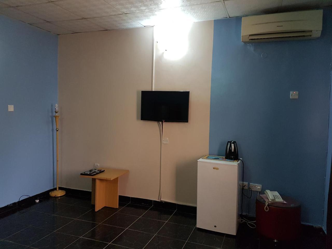 Chamcce Hotel Ajao 라고스 외부 사진