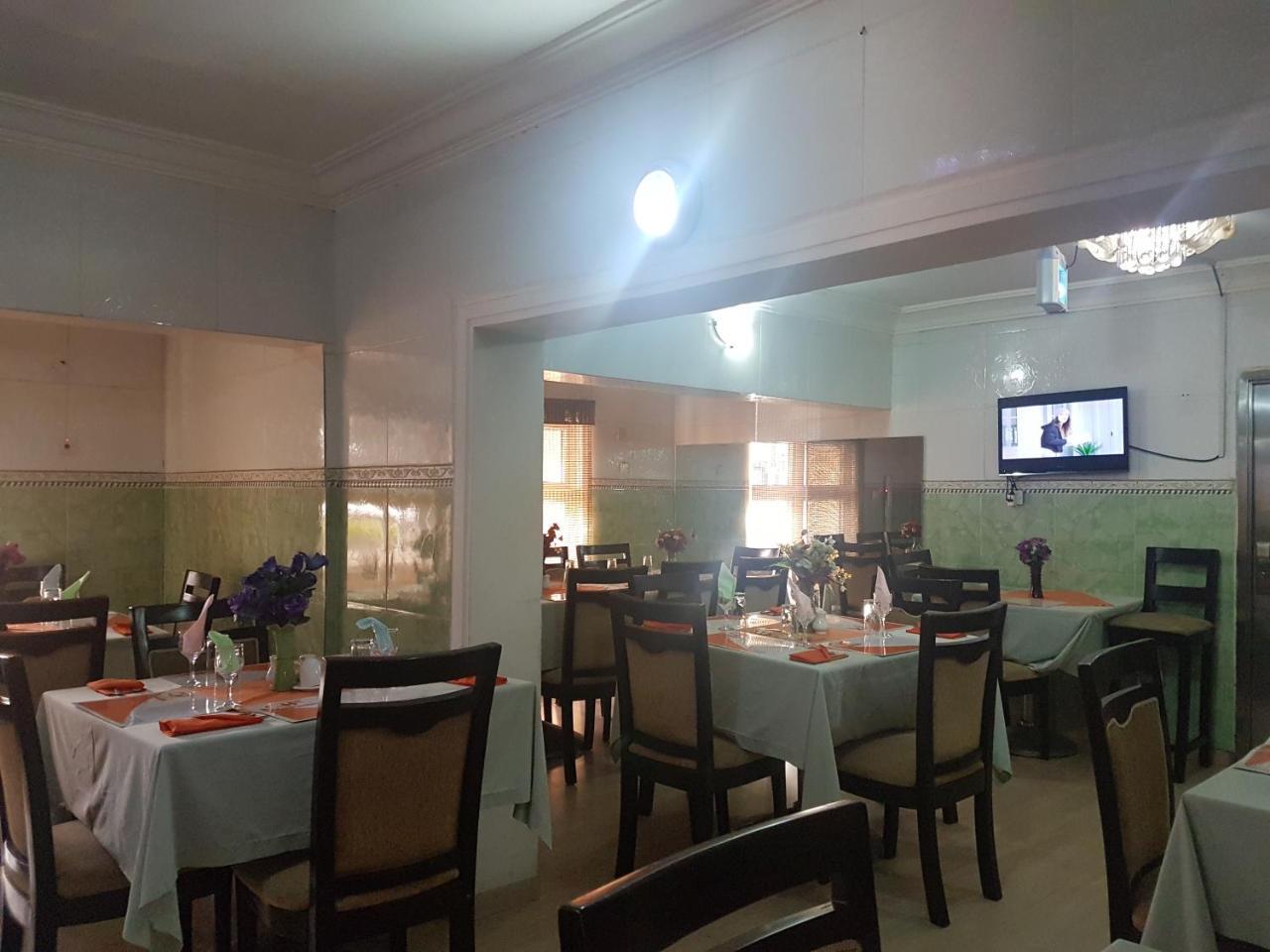 Chamcce Hotel Ajao 라고스 외부 사진