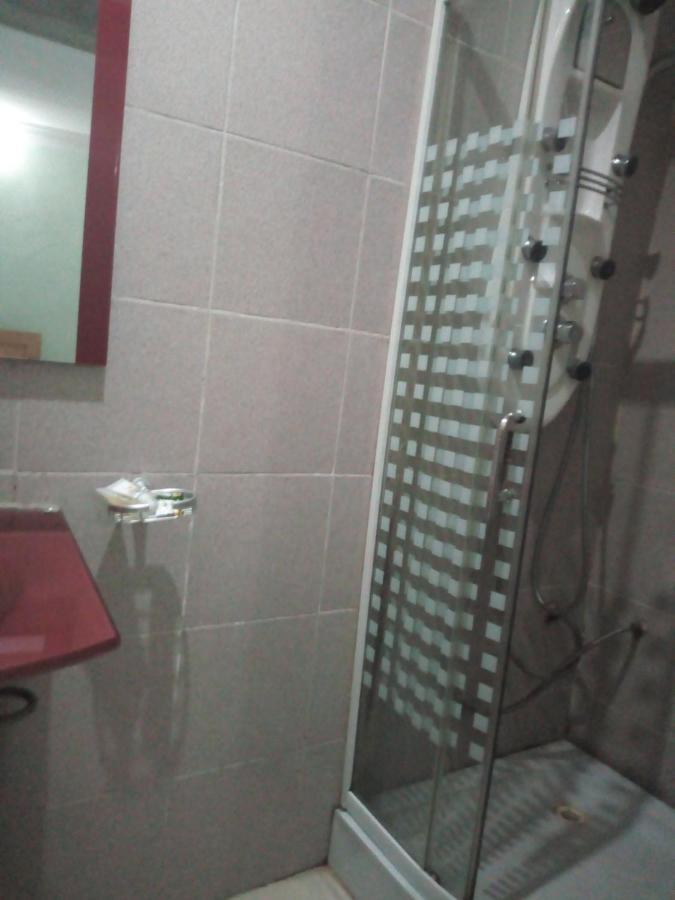 Chamcce Hotel Ajao 라고스 외부 사진